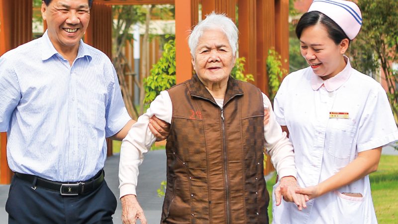 上海护理型养老院：优劣势分析，如何选择**
